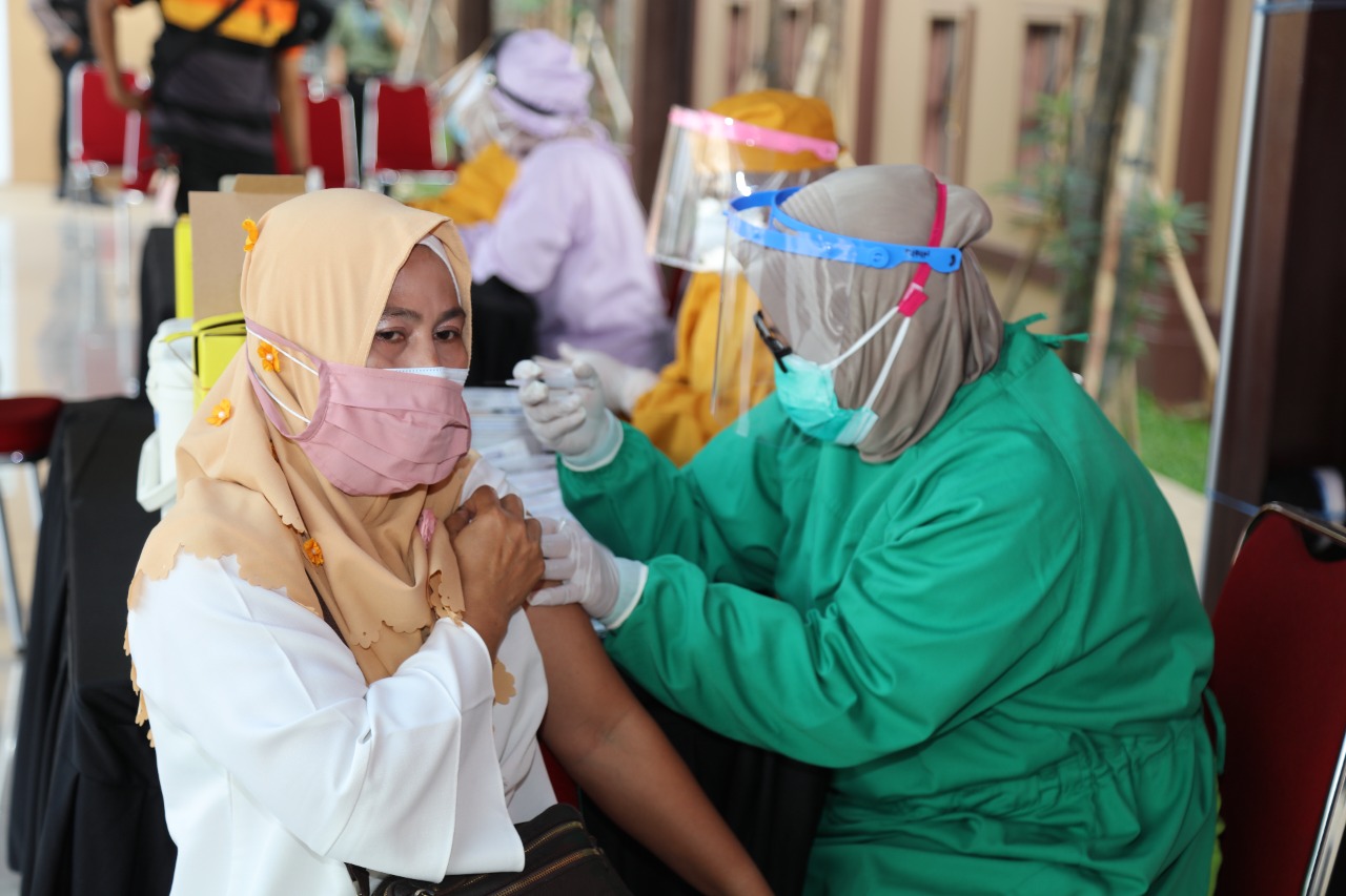 Beasiswa Pendidikan untuk Siswa Berprestasi Tinggi